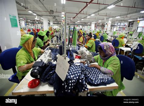 in bangladesh 85 of garment factory workers are